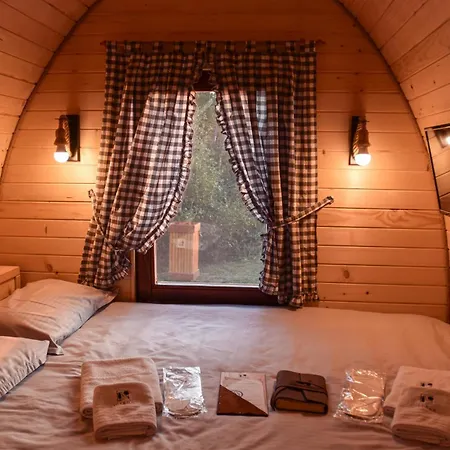 Luxury tent Pod - Razbibriga *