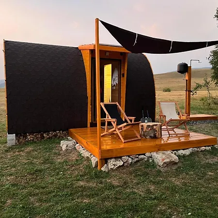 Luxury tent Pod - Razbibriga *