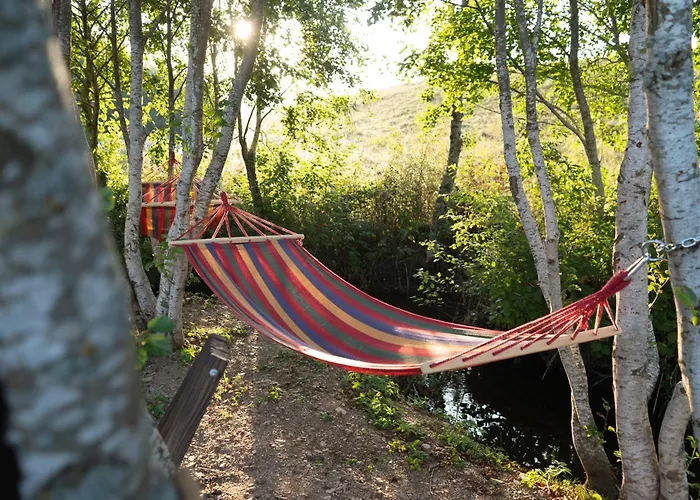 Razbibriga - Riverside Pod By Iglena