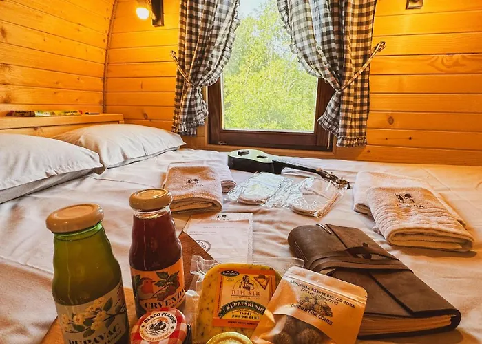 Razbibriga - Riverside Pod By Iglena 豪华帐篷 *