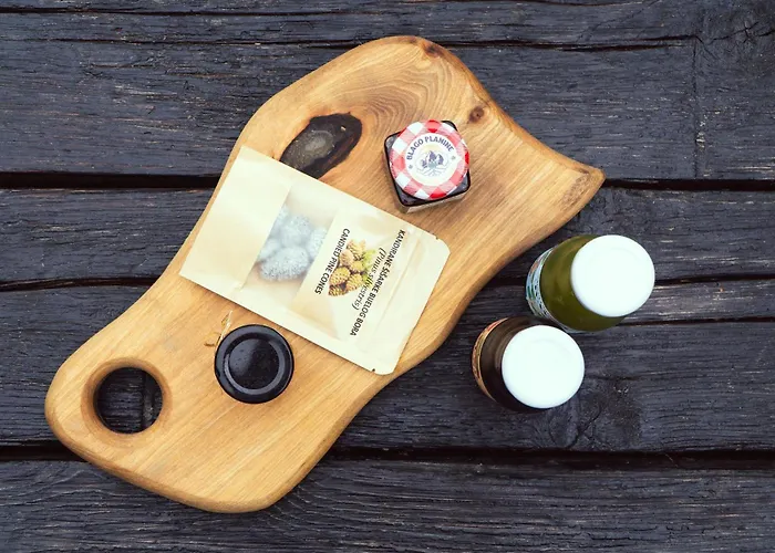 Razbibriga - Riverside Pod By Iglena 库普雷斯